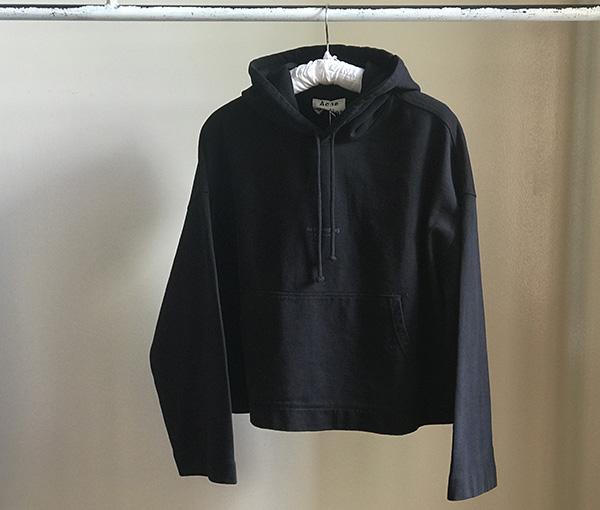 何かパーカーが欲しい。「Acne Studios (アクネストゥディオズ)のJoghy ...