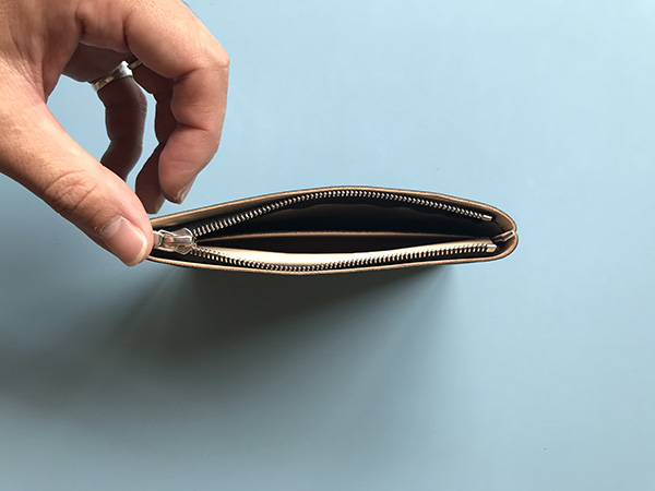 Aeta ミニ財布.jpg