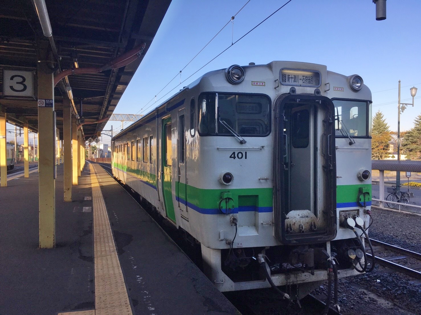 キハ40 401 切り離し後 石狩当別駅_181014.JPG