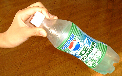 中身は飲んだあとなので入れ物の写真です☆