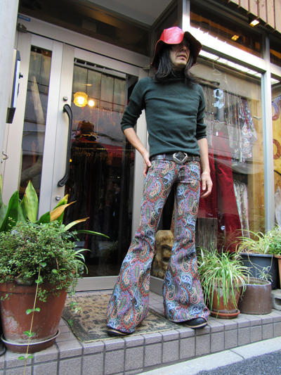 ベルボトム専門店DEEDEE 黒ソウルフラワーベルボトム | MIRABELLES.STORE
