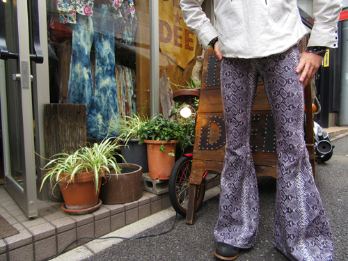 渋谷DEE DEE ベルボトム DEE DEE ベルボトム カーゴ 29インチ