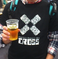 もらったスタッフTシャツとプレモル!