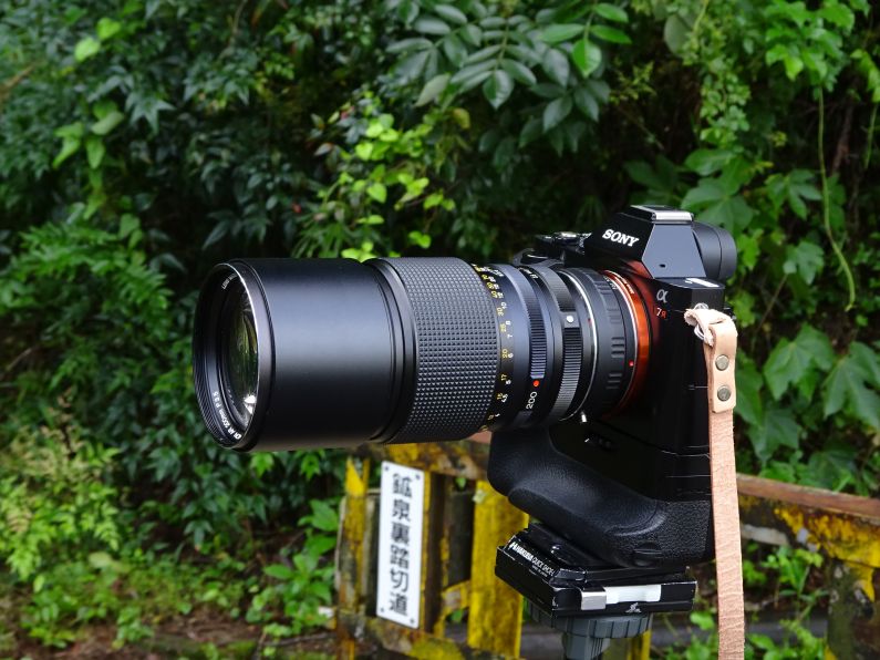 KONICA HEXANON AR 200mm F3.5 – コニカ ヘキサノンAR200mm F3.5