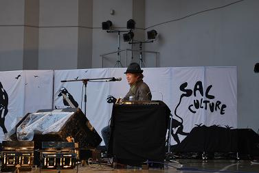 岸田繁