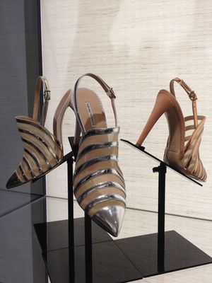 ARMANI_oak7.jpg