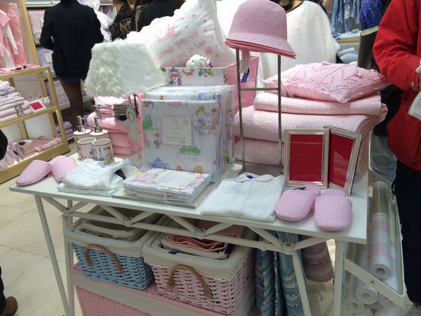 zarahome_aoyama2.jpg