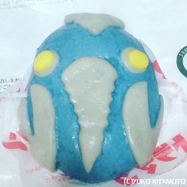 ファミリーマート_バルタン星人2.jpg
