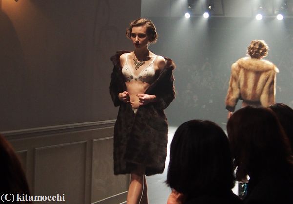peachjohn2016-17fw_14.jpg