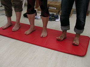 foot3person.jpg