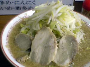 西荻窪のラーメン大は二郎系ですか
