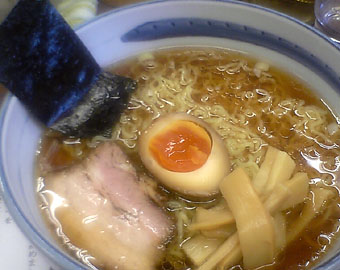 練馬駅目白通り 『ぼにしも』