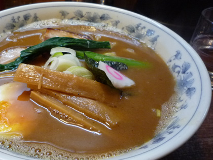 江古田『大勝軒』ラーメン中。