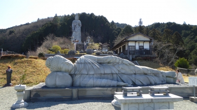 壷阪寺 天竺渡来大涅槃石像