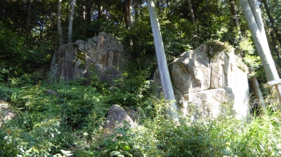 長命寺 修多羅岩(すたらいわ)