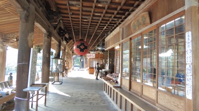 粉河寺 本堂内