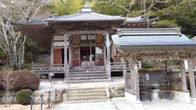 菩提寺 本堂お参り