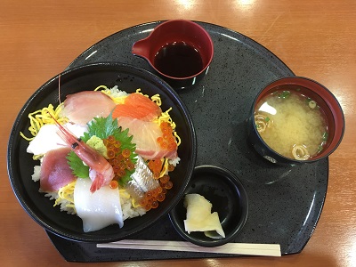 尼御前・荒磯丼