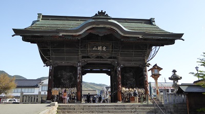 善光寺仁王門・朝