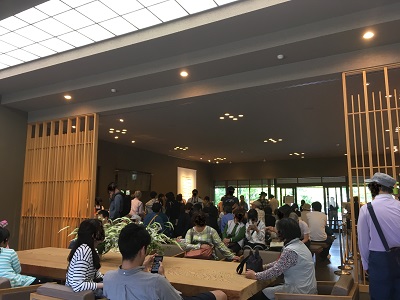 三輪山本混雑