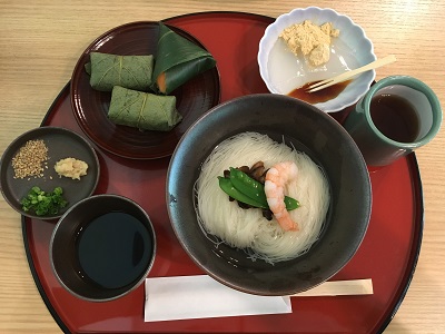 三輪山本万葉