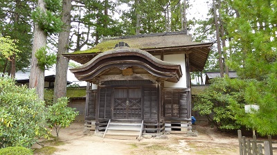 a08_45金剛峰寺経蔵