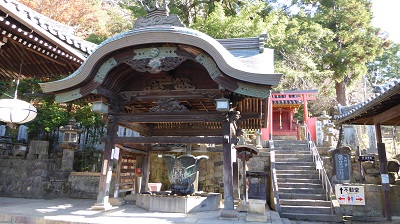 a09_125_手洗所・飯道神社