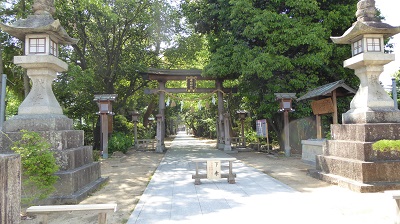 05002_辛国神社前