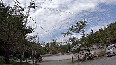 001駐車場出口