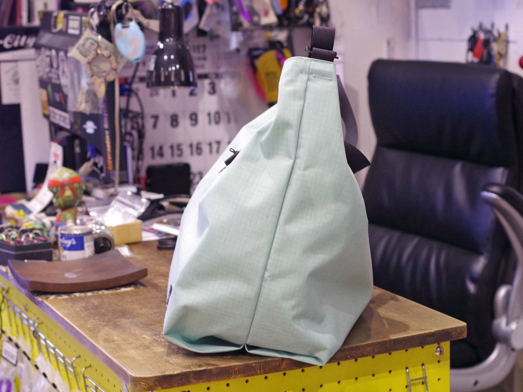 BLUE LUG 137 tote bag | Toxic Works BLOG