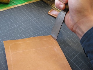 パーツ切り出し