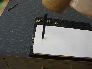 スナップボタン