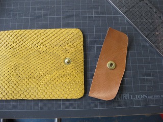 スナップボタン