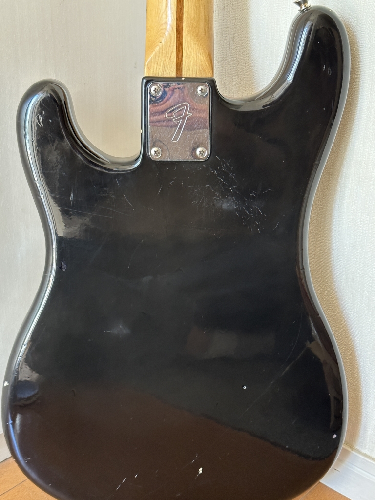 【超激レア！】 Fender USA製 BULLET BASS Deluxe Fender Bullet Bass Deluxe Vintage 1981 MIA USA Olympic White
