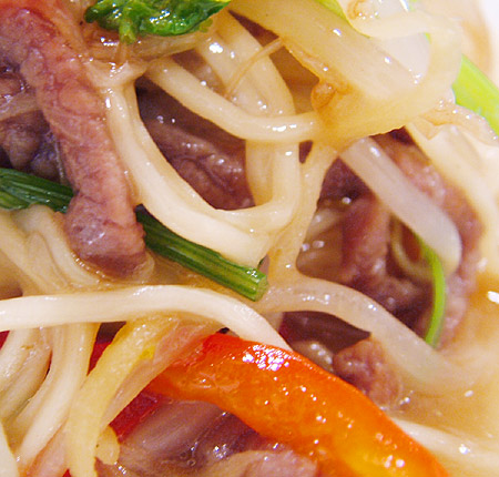 牛肉のねぎ・ショウガ風味ローメン