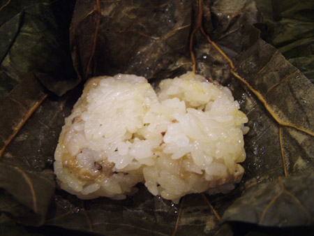 ハスの葉包みご飯