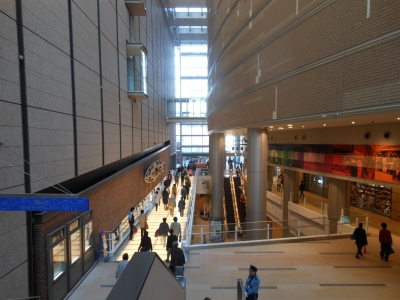 ホール