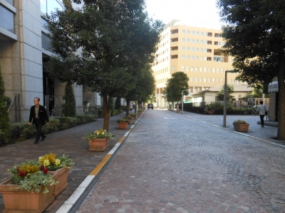 イタリア