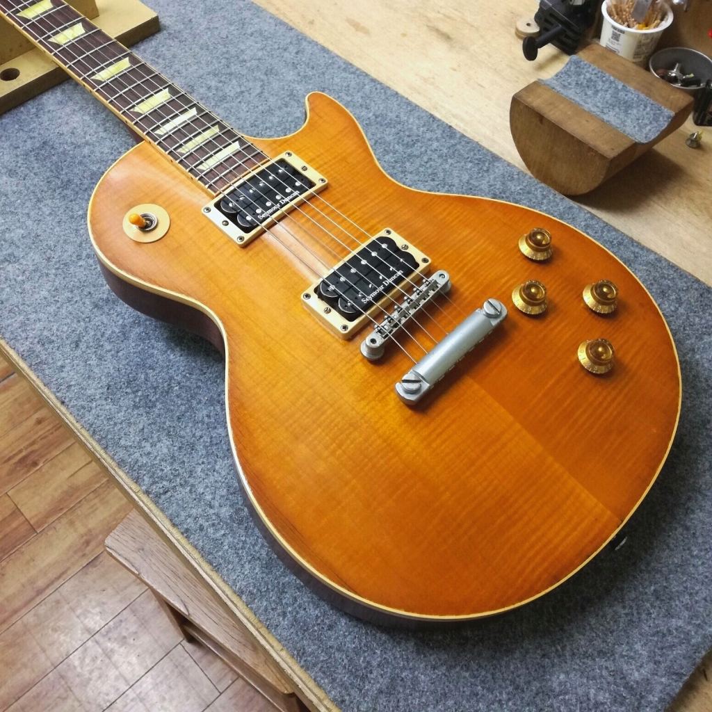 Gibson Lespaul CLASSIC ヘッドのエイジド塗装＆ピックアップ交換 ギターワークス・エイトのブログ