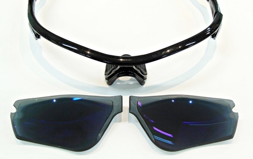 OAKLEY一眼タイプ調光レンズ製造休止（ICRX-NXT調光レンズご紹介