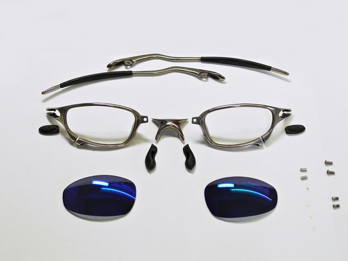 OAKLEY”JULIET”リペア】 | HAYASHI-MEGANE BLOG(2) OAKLEY”JULIET”リペア】 | HAYASHI-MEGANE BLOG(2)
