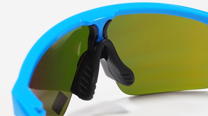 OAKLEY新作子供用サングラス”RESISTOR”（5年保証）】 | HAYASHI-MEGANE