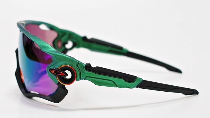 OAKLEY新色”JAWBREAKER ASCEND COLLECTION