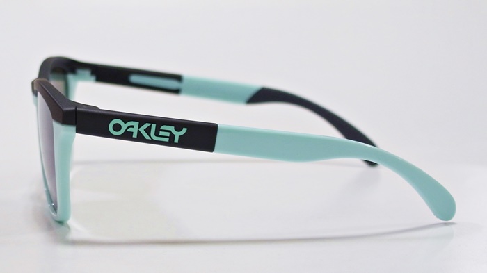 安価 OAKLEY新作”FROGSKINS RANGE”（2023.11.25更新）】 | HAYASHI 小物