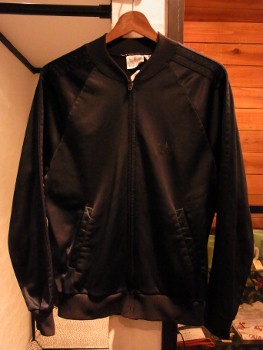 80's adidas ジャージ 黒×黒単色ボディー USA製 | 古着屋DSD