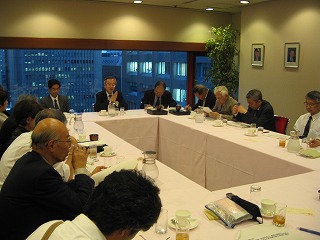 国交省川本国土計画局長