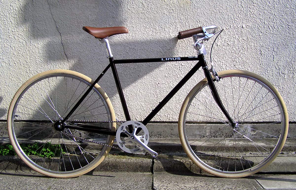 linus roadster classic