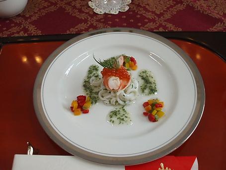 アオリイカのマリネ香草風味