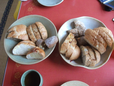 pan-yah hiru-gohan with Kumiko