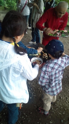 皆で楽しくBBQ
